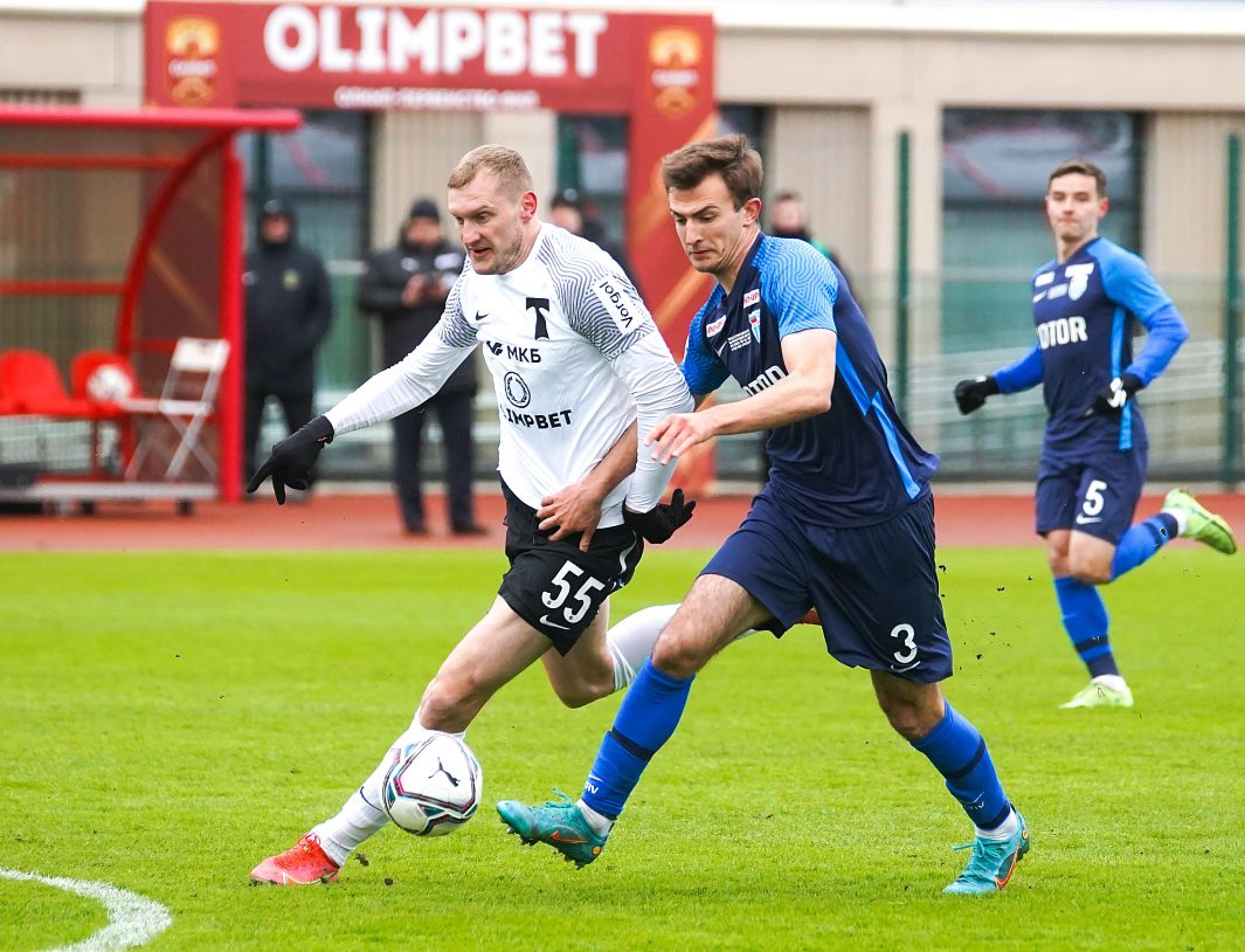 Гол Султонова принес «Торпедо» победу в «Лужниках» над «Ротором»