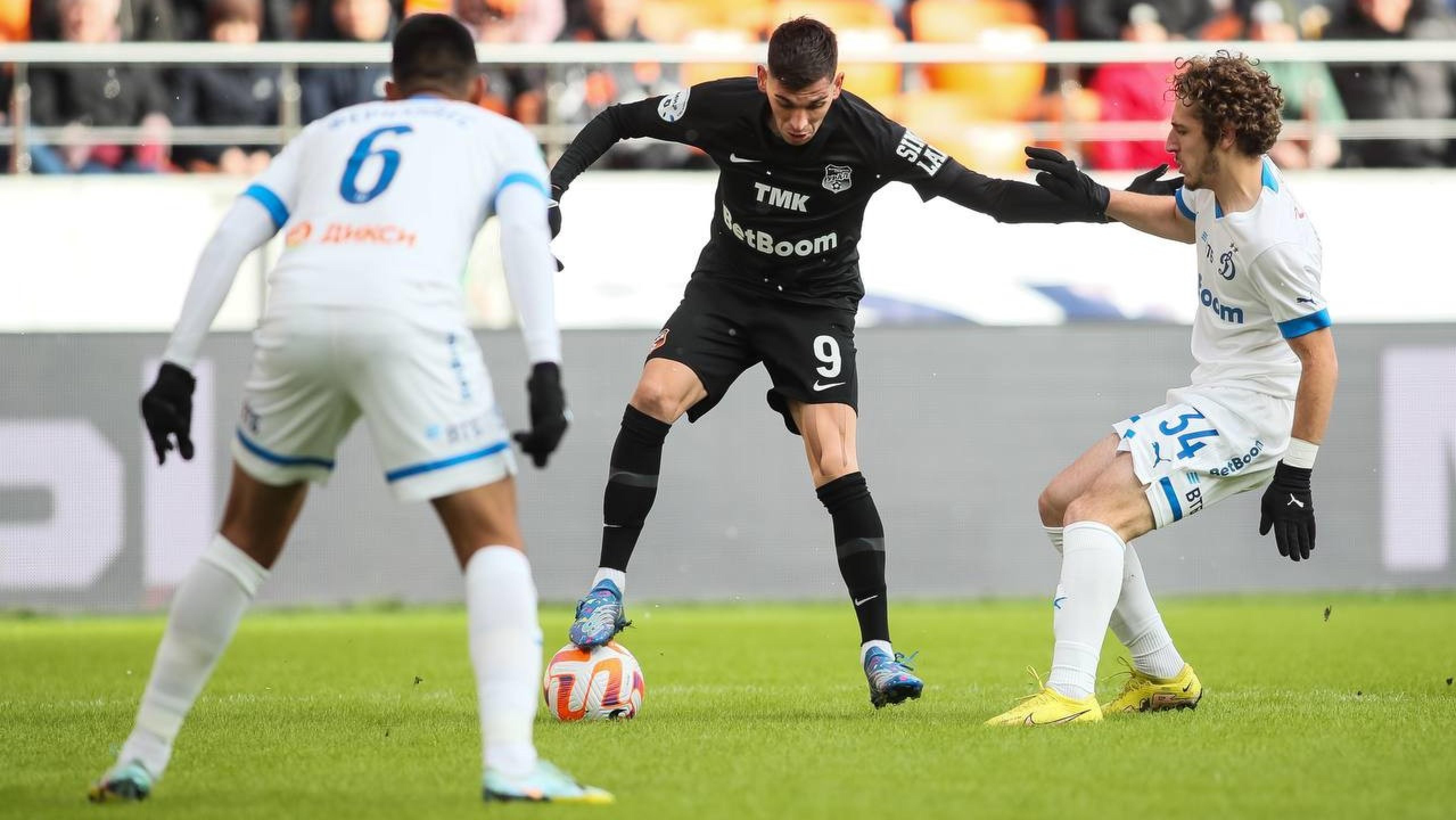 Тюкавин принес «Динамо» победу в игре с «Уралом»