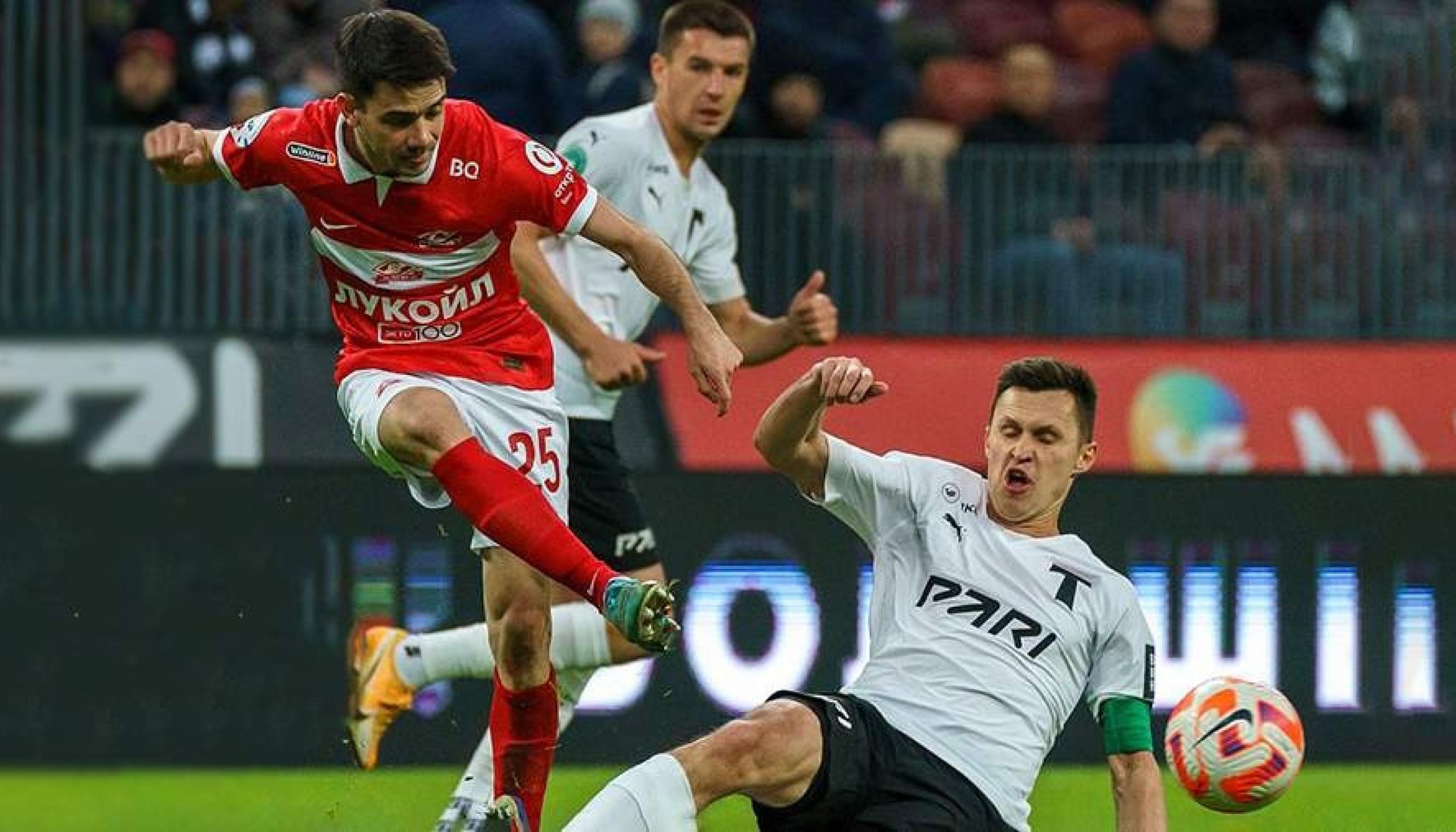 «Спартак» вдевятером переиграл на выезде «Торпедо»