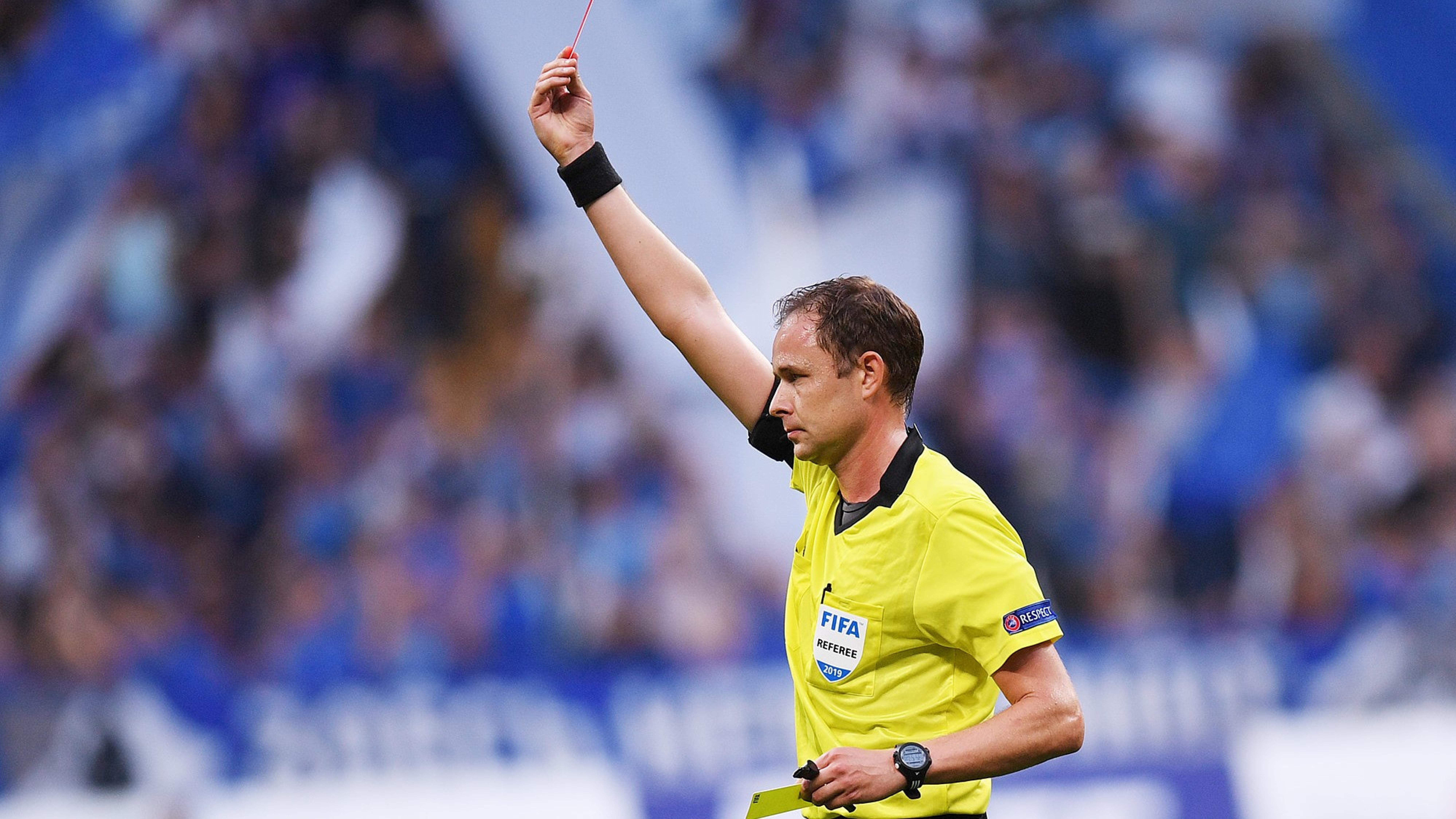 Матч между «Динамо» и «Арсеналом» будет судить Виталий Мешков